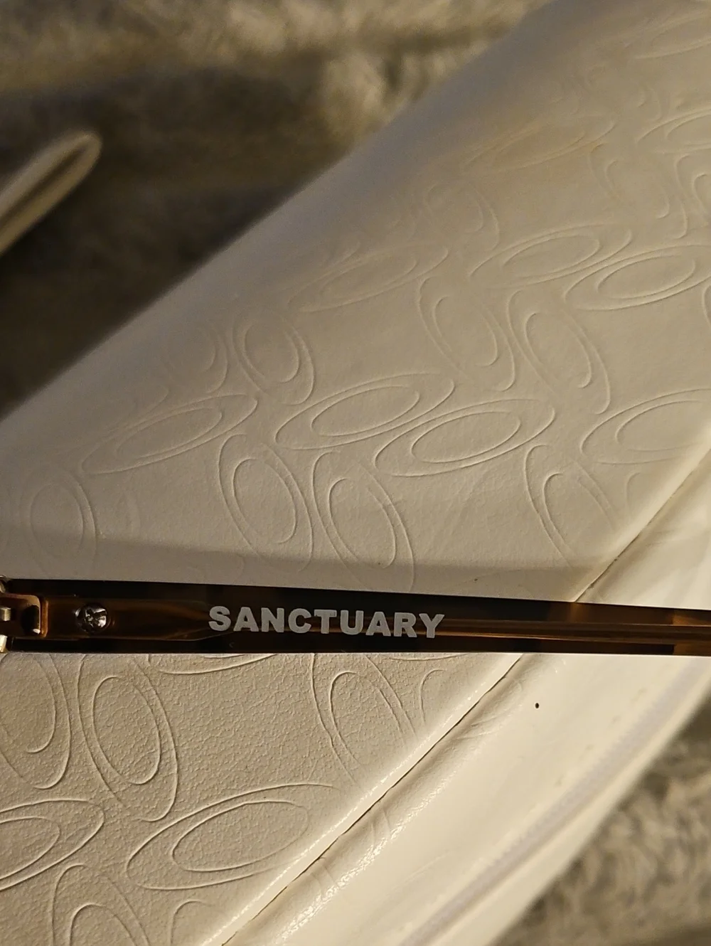Oakley Sanctuary (OO4116-01 New Deadstock!!!!